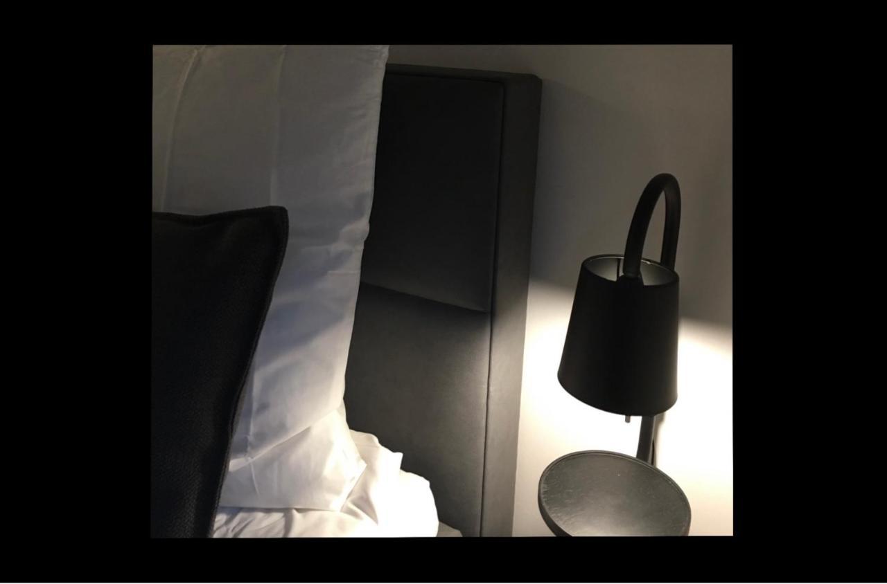 Square Rooms 8 ดุสเซลดอร์ฟ ภายนอก รูปภาพ