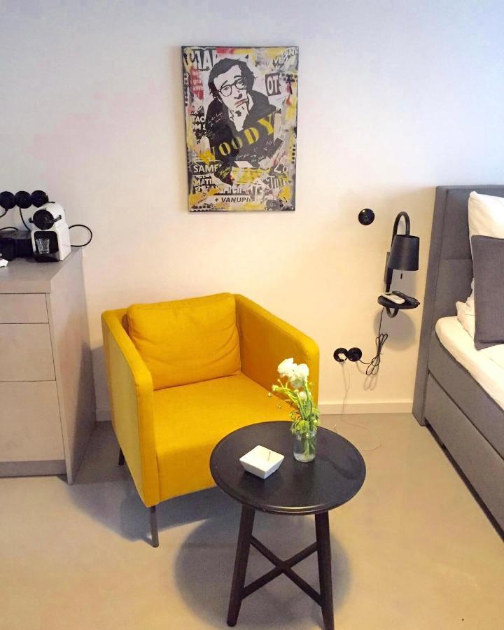 Square Rooms 8 ดุสเซลดอร์ฟ ภายนอก รูปภาพ