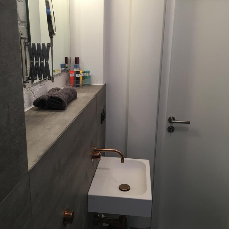 Square Rooms 8 ดุสเซลดอร์ฟ ห้อง รูปภาพ
