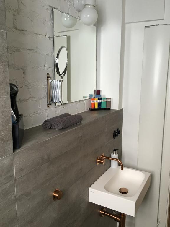 Square Rooms 8 ดุสเซลดอร์ฟ ภายนอก รูปภาพ