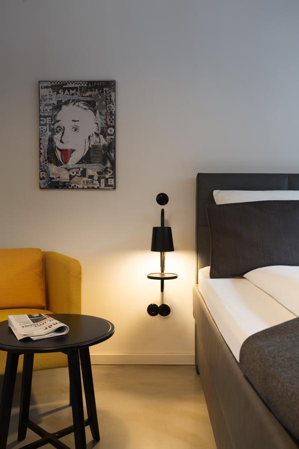 Square Rooms 8 ดุสเซลดอร์ฟ ภายนอก รูปภาพ